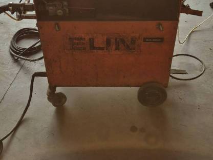 Bild 2:Schutzgas MIG Schweißgerät ELIN SG200