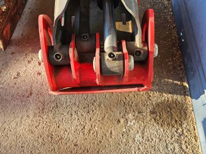 Bild 2:Krpan Greifer Baumzange GR24