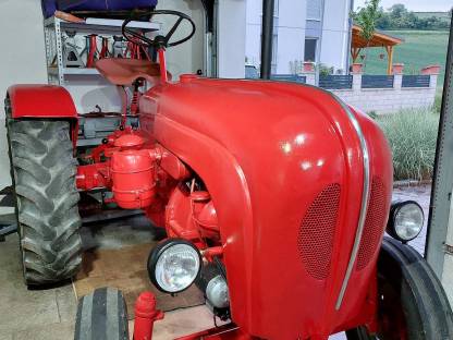 Porsche Traktor