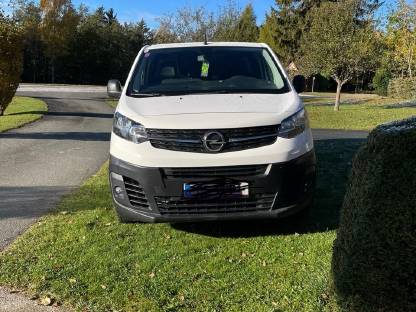 Bild 3:Opel Vivaro 1,5 l 105 PS L2H1