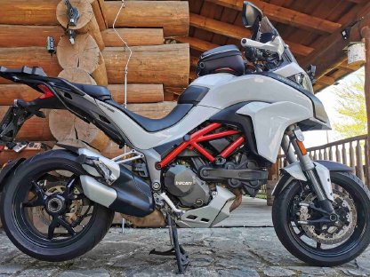 Fuhrpark muss leider wegen Platzmangel verkleinert werden. Ducati Multistrada 1200 S DVT Pikes Peak