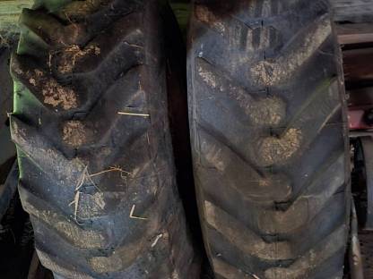 Bild 5:Kompletträder 12.5/80-18