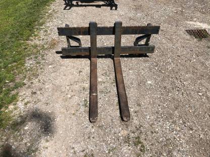 Bild 2:Stoll Palettengabel