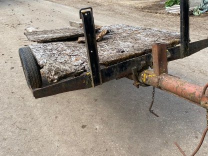 Bild 5:Einachsanhänger