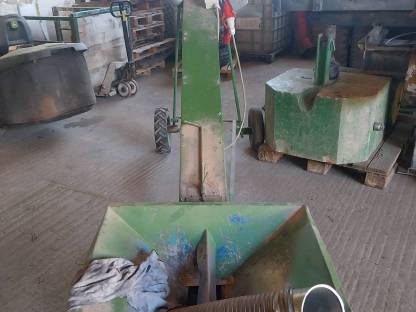 Bild 2:Getreide Zubringschnecke