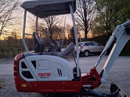Takeuchi TB 216