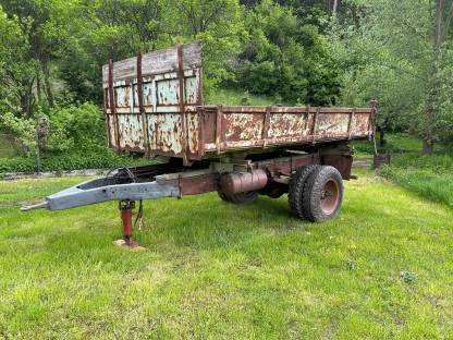 Bild 3:Kipper Anhänger