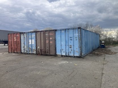 Bild 2:4 Stück Seecontainer 40 Fuß € 1.800,-/Stück