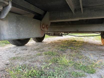 Bild 9:Tieflader Baumaschinentransporter Maschinentransporter
