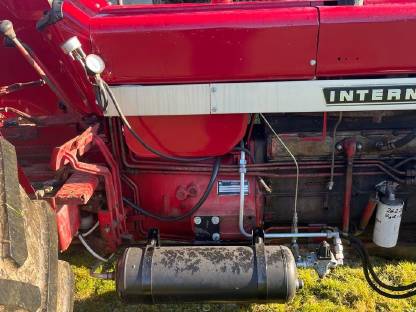 Bild 3:IHC 1046 mit Druckluft