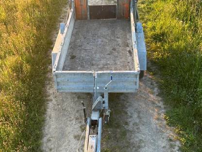 Tieflader Baumaschinentransporter Maschinentransporter