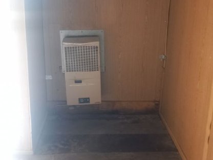 Bild 9:4 gebrauchte Container – vielseitig nutzbar – VB