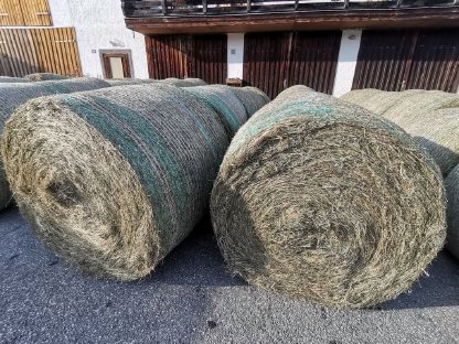 Heurundballen 1. Schnitt 2024
