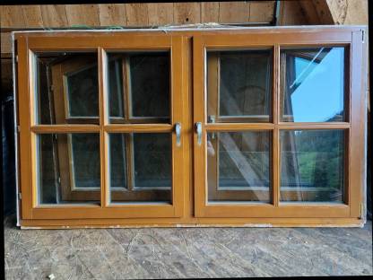 Holzfenster