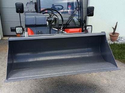 Bild 9:Manitech T135H