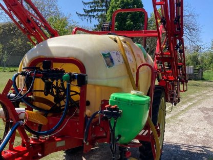 Bild 6:Feldspritze 15 m