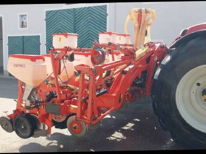 Bild 3:Gaspardo Manta MTR 9-reihig + Fronttank PA