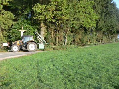 Bild 4:Böschungsmähereinsatz