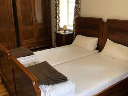 Gebrauchte Möbel: Antik, Retro, Massivholz Schlafzimmer kaufen