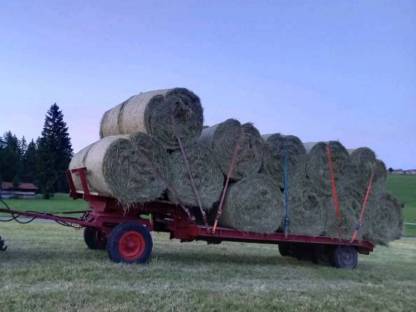 Bild 2:Ballenwagen zu vermieten