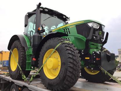 Bild 2:Gewerbliche Land- und Baumaschinen Transporte