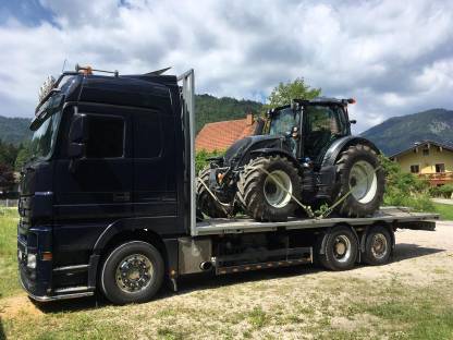 Bild 3:Gewerbliche Land- und Baumaschinen Transporte