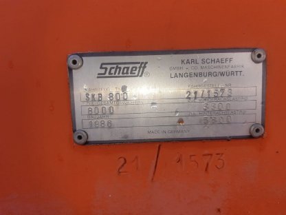Bild 5:Baggerlader Schaeff