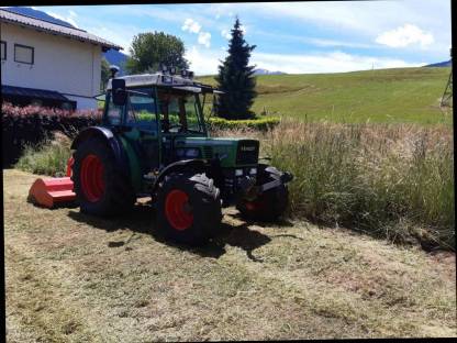 Bild 2:Mulcharbeiten