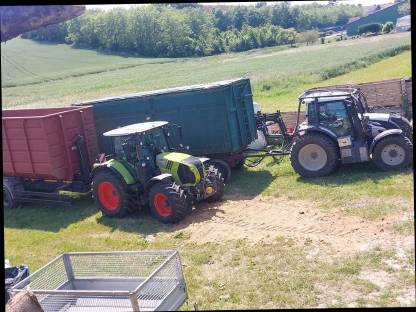 Bild 2:Hackgut Transport
