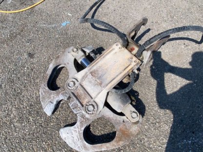 Bild 3:Abbrucharbeiten