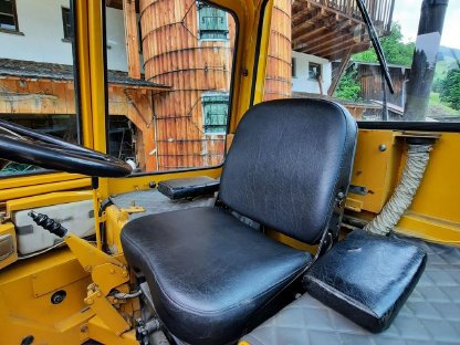 Bild 9:Radlader CAT 910