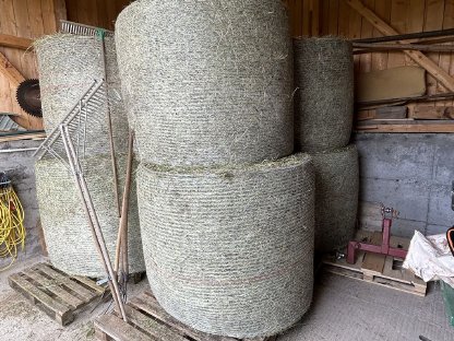 Bild 2:Heuballen 2. Schnitt 2025