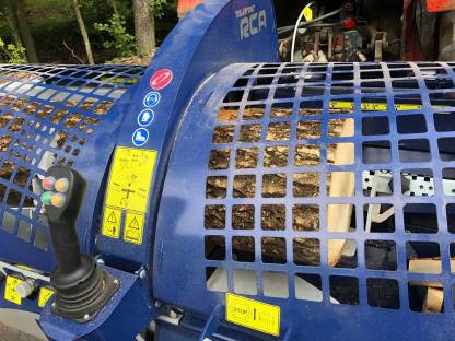 Bild 5:Lohnspalten mittels Sägespaltautomat