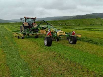 Bild 4:Lohnarbeiten Schwaden