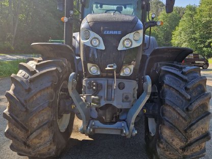 Bild 6:Claas Axion 850