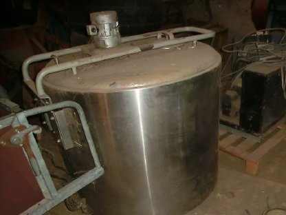 Edelstahl Milchtank rund 300 Liter