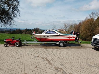 Bild 2:Boot Kajütboot