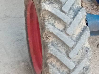 Kompletträder Reifen Hoftrac Felgen