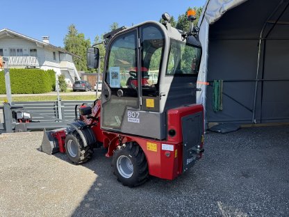 Bild 2:Hoflader 807 mit Kabine NEU Plus Garantie