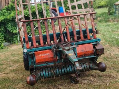 Bild 3:Steyr Ladewagen Hamster Plus 12