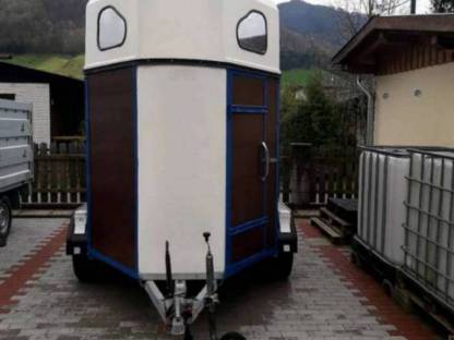 Pferdeanhänger Weijer