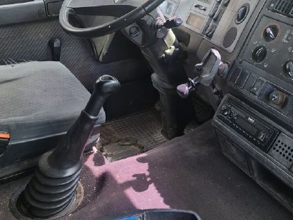 Bild 8:Kran LKW MAN 18.285 MLC