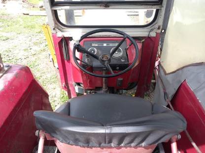 Bild 5:Traktor Steyr 540 mit Frontlader