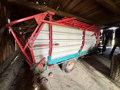 Steyr Hamster 802V Ladewagen