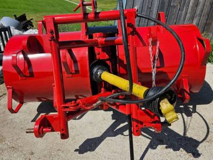 Bild 2:Hydrac Siloverteiler für Front und Heck