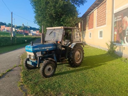 Ford Traktor