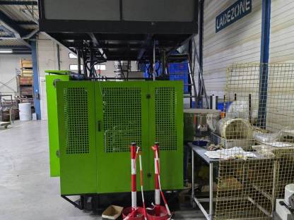 Bild 5:Apollo Kunststoff Blasformmaschine komplette Anlage ABLD 90