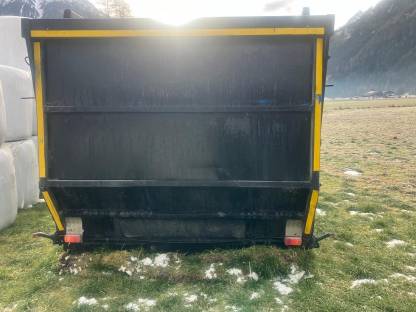 Bild 4:Abschiebecontainer