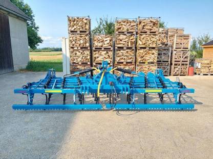 Bild 4:Agripol Saatbeetkombination 4,5 m