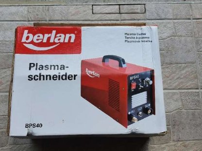 Bild 5:Plasmaschneider Berlan BPS 40 mit Zubehör